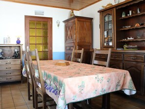 Dining - 3-room house with enclosed garden in Saint-Georges-d'Oléron (Saint-Georges-d'Oléron)