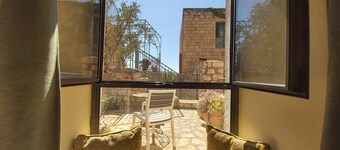Artists' Colony Inn Zefat