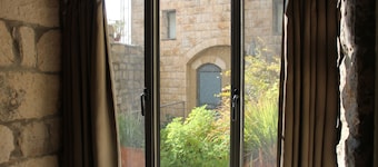 Artists' Colony Inn Zefat