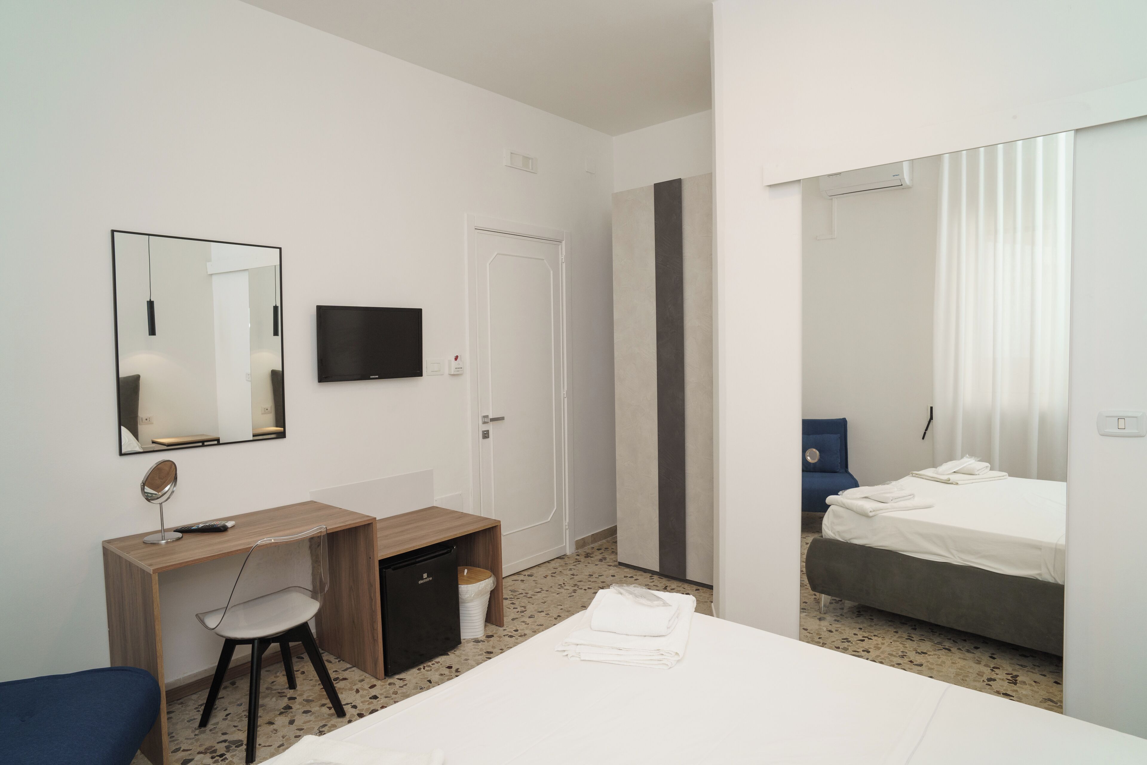 Comfort Triple Room, Ground Floor | Desk, iron/ironing board, cribs (free), rollaway beds (surcharge)