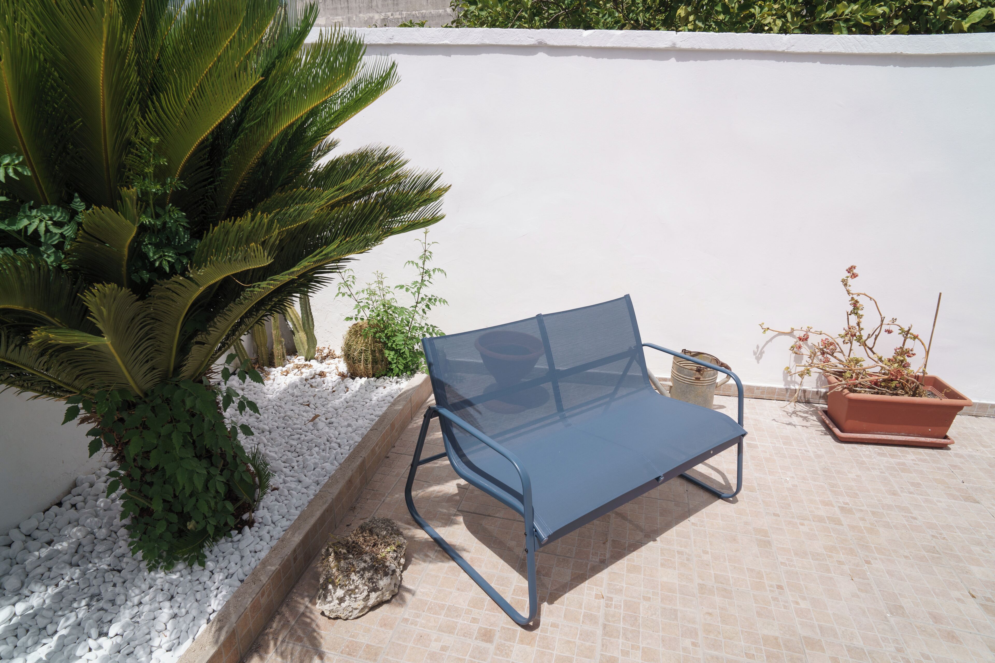 Family Triple Room, Garden View, Garden Area | Desk, iron/ironing board, free cots/infant beds, rollaway beds