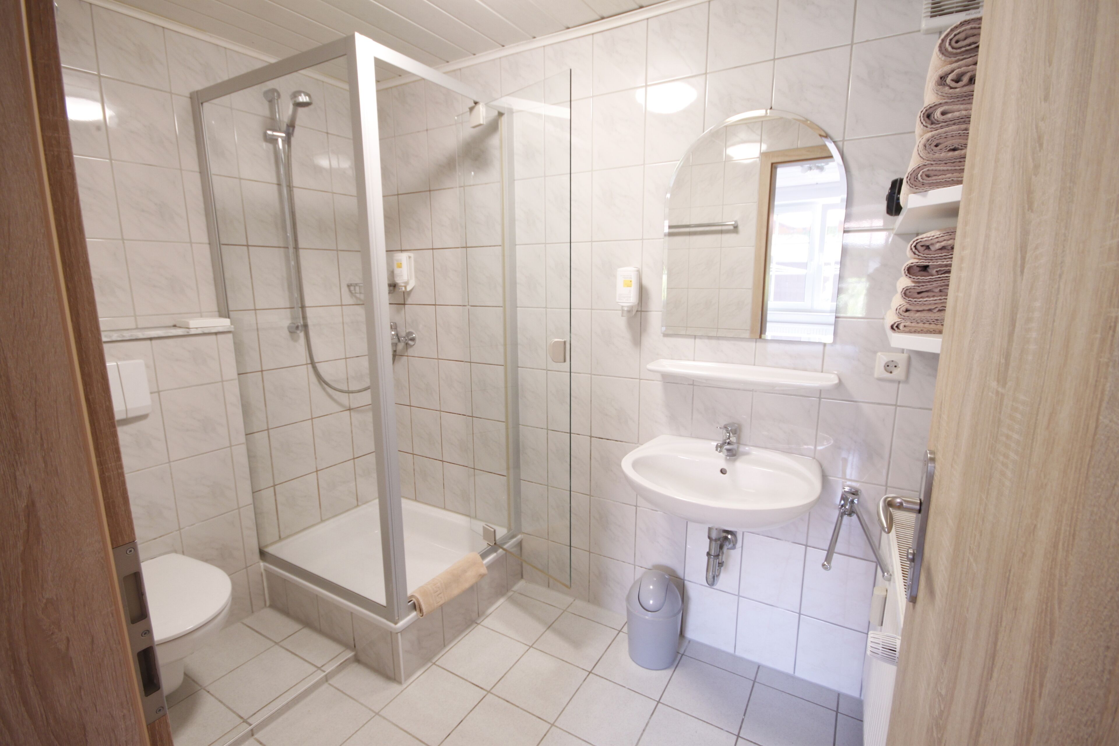 standard apartment, 1 bedroom | bathroom | shower, hair dryer, towels