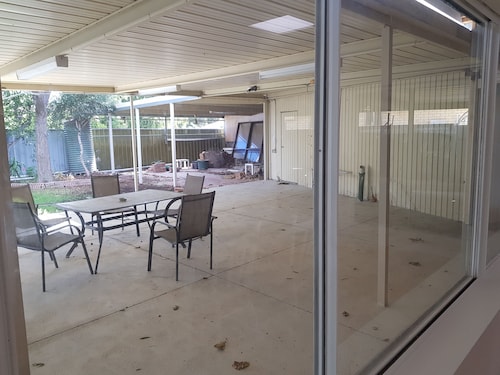 Newly renovated Spacious 3 bedroom house with big entertaining area