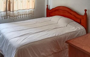3 bedrooms, travel crib, free WiFi