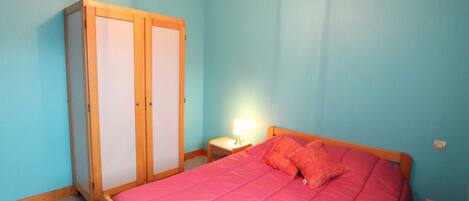 2 bedrooms, free WiFi