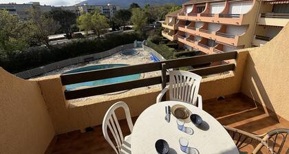 Modern T2 with pool and parking in Argelès-sur-Mer