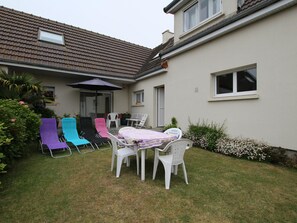 Outdoor dining - Sea view house, near Utah beach, 6 pers, linens included (Saint-Marcouf)