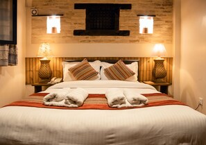 Deluxe Double Room | 1 bedroom, desk, rollaway beds, free WiFi - Nepal Pavilion Inn (Kathmandu)