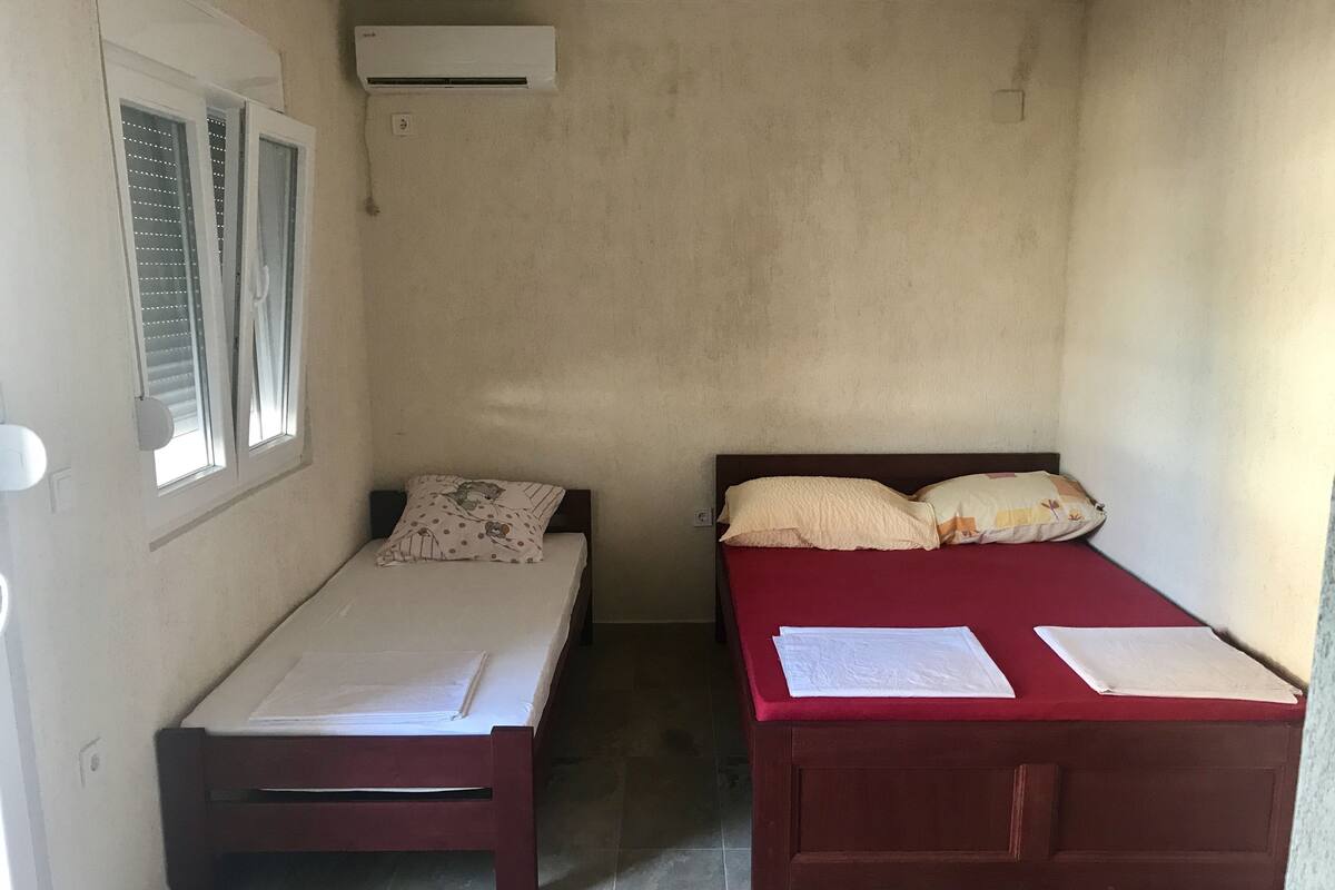 Basic-Apartment, 1 Schlafzimmer | Kostenloses WLAN, Bettwäsche