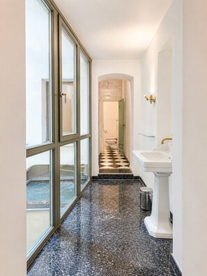 Appartement Deluxe, 3 chambres, côté jardin (incl. final cleaning fee € 80,-)