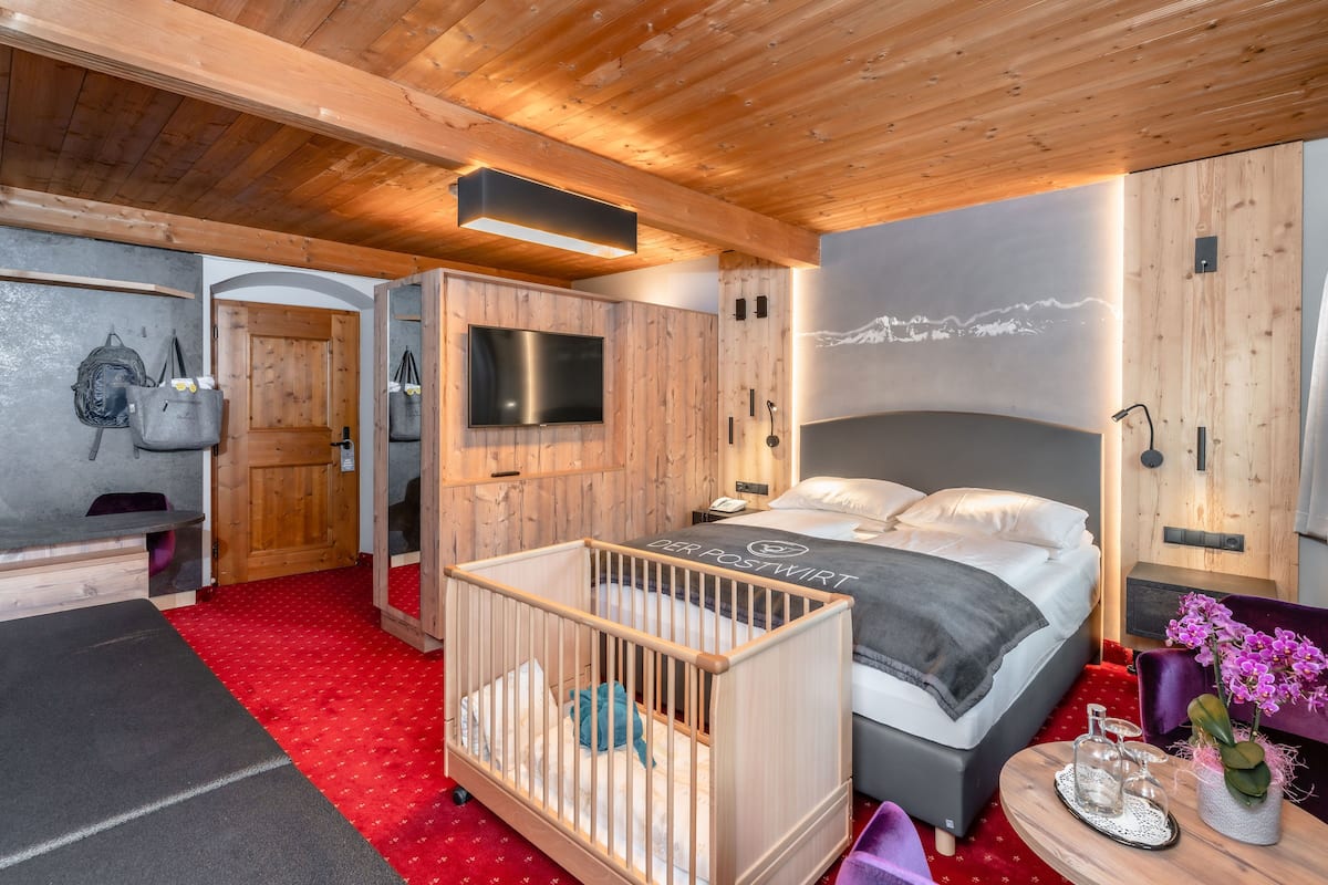 Familiekamer | 1 slaapkamer, hypoallergeen beddengoed, een minibar