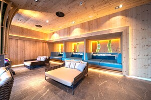 Körperbehandlungen, Warmsteinmassagen, Sportmassagen