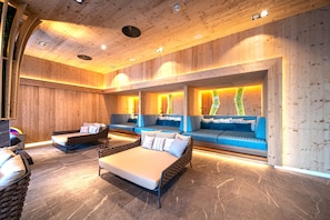 Body treatments, hot stone massages, sports massages, body wraps - Hotel Postwirt (Soell)