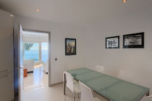 Dining - Large, Luxury Villa, Sea Views, Heated Pool in Begur, Costa Brava (La Borna)