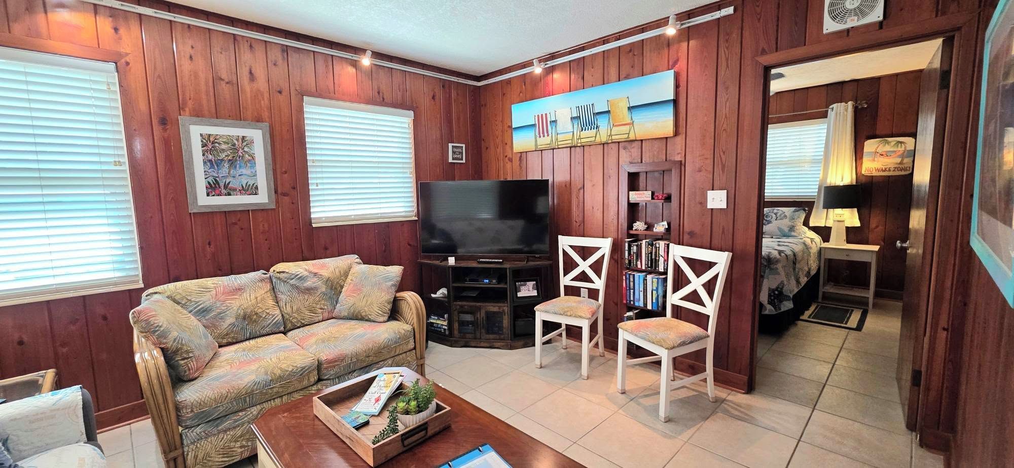 Beachfront Cottages Patio At Beautiful Sandy Shores On The Gulf Of America - Indian Rocks Beach, FL