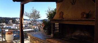 cottage house in skiathos