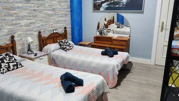 3 chambres, fer et planche Ă repasser, Wi-Fi gratuit, draps fournis