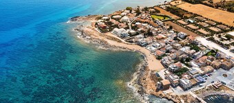 Beach front villa in Calabernardo, Noto, Sicily
