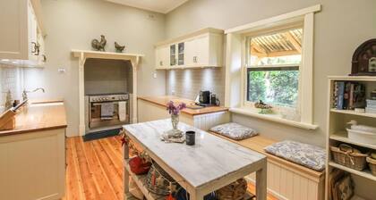 Ambrosia Holiday Home