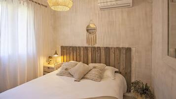 1 chambre, fer et planche Ă repasser, lit parapluie, Wi-Fi