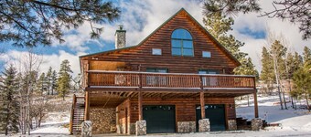 Enjoy Peace & Wildlife- Stunning Log Home w/ Mountain Views!  Pagosa Springs, Co