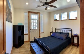 3 bedrooms, free WiFi, bed sheets