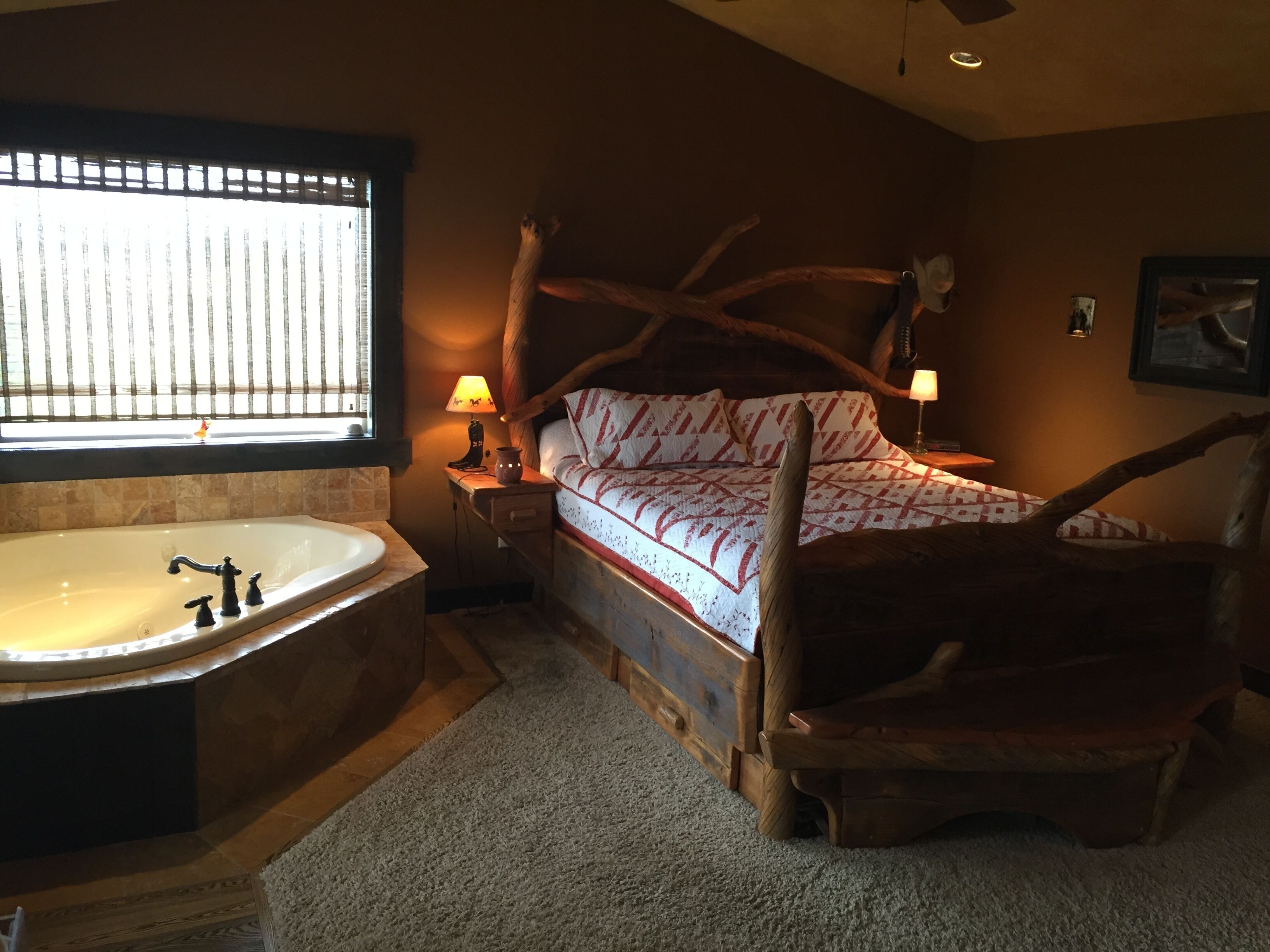 4 makuuhuonetta, silitysrauta/-lauta, Wi-Fi, vuodevaatteet