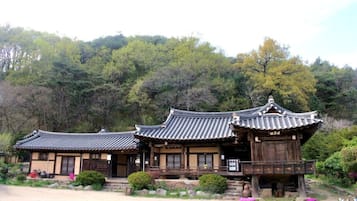 Facciata della struttura