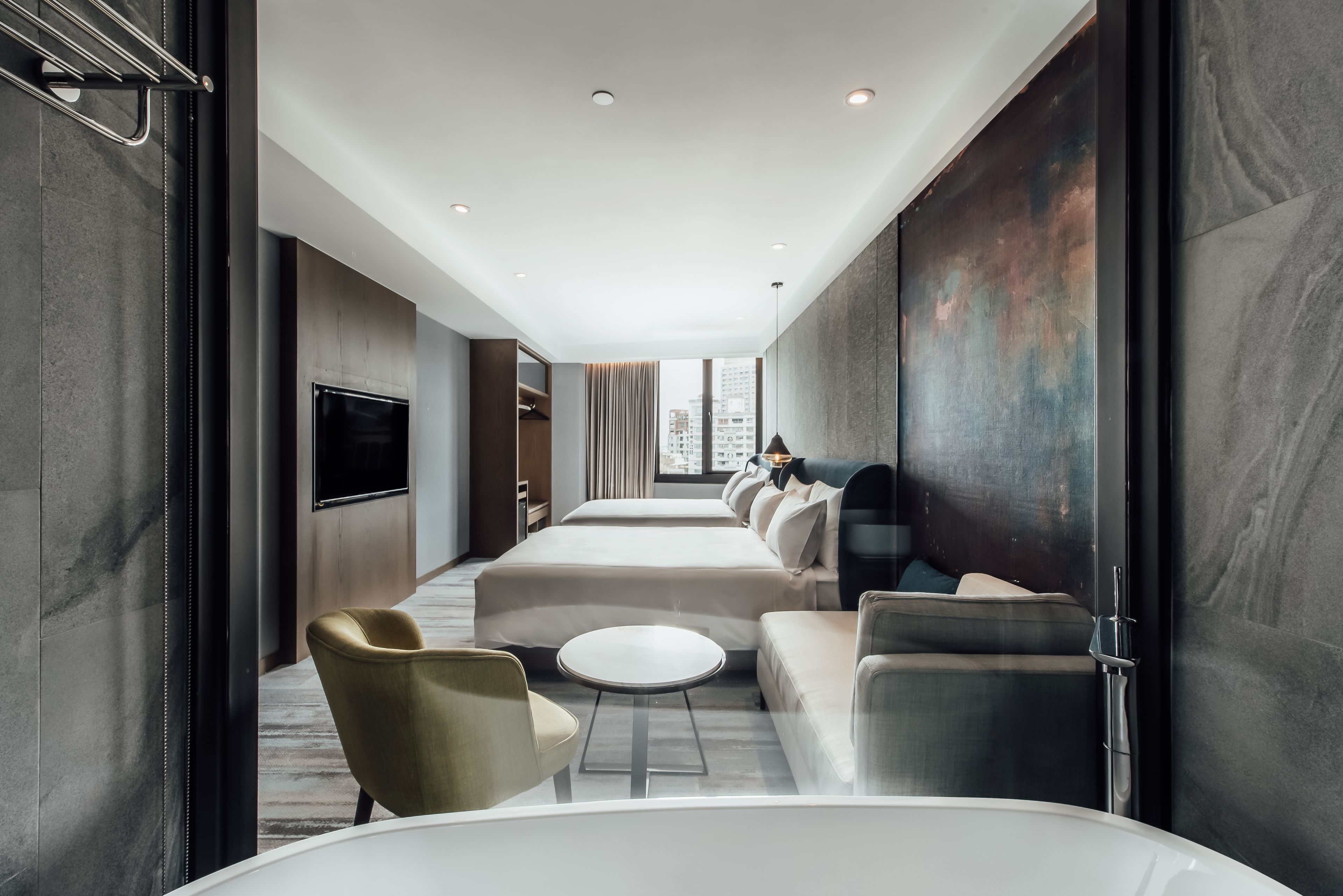 luxury quadruple room, river view | bathroom | free toiletries, hair dryer, slippers, towels