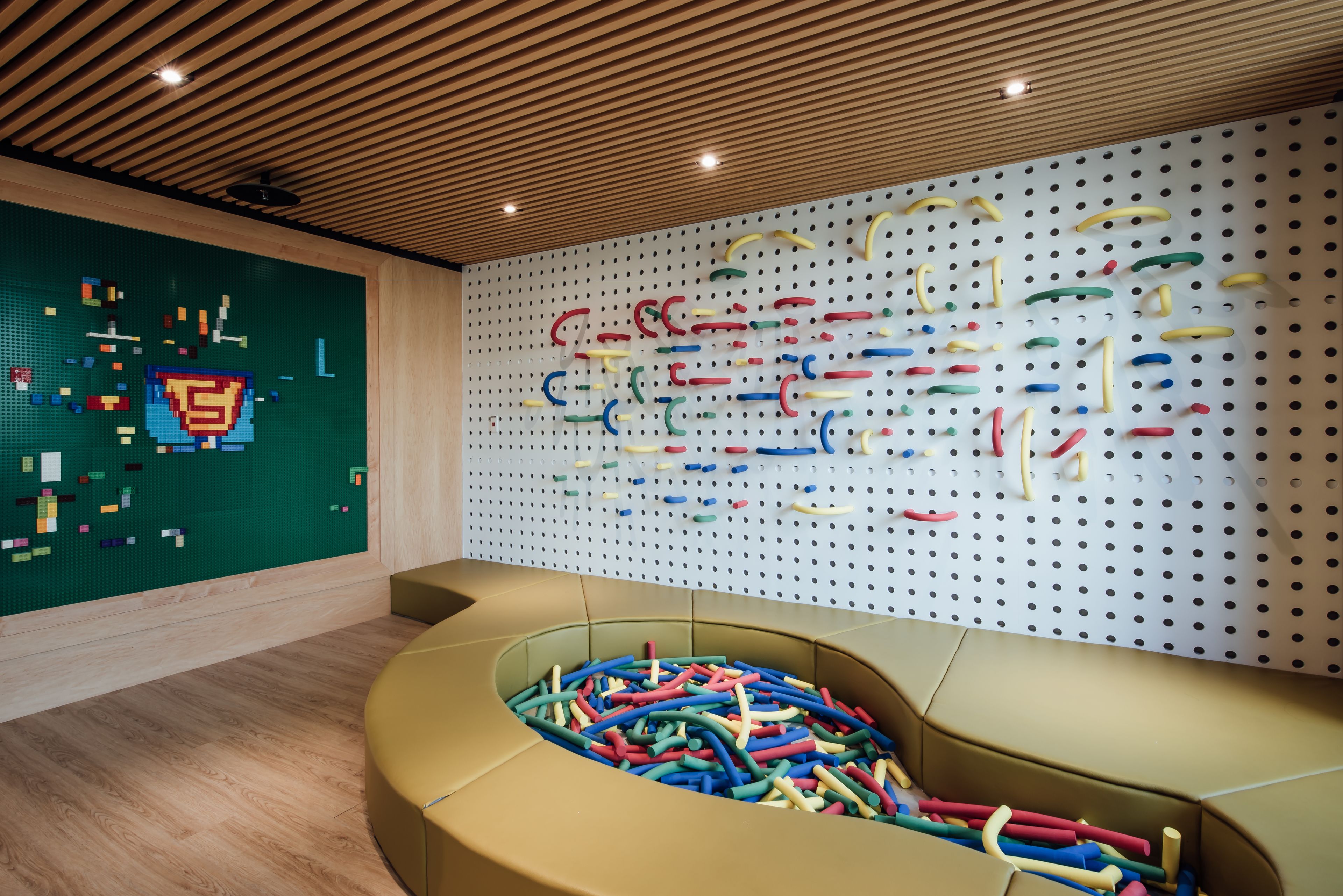 children’s play area – indoor