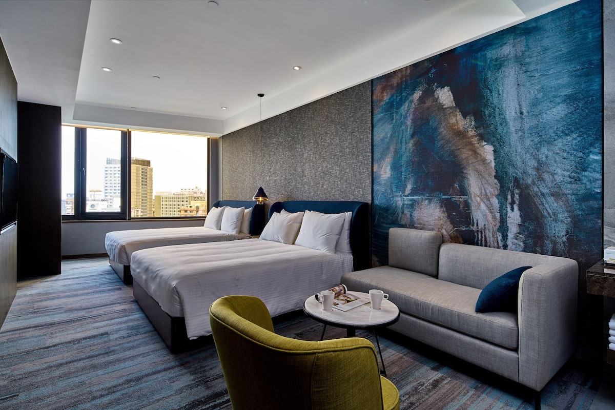 Luxe beddengoed, een kluis op de kamer, individueel gemeubileerd