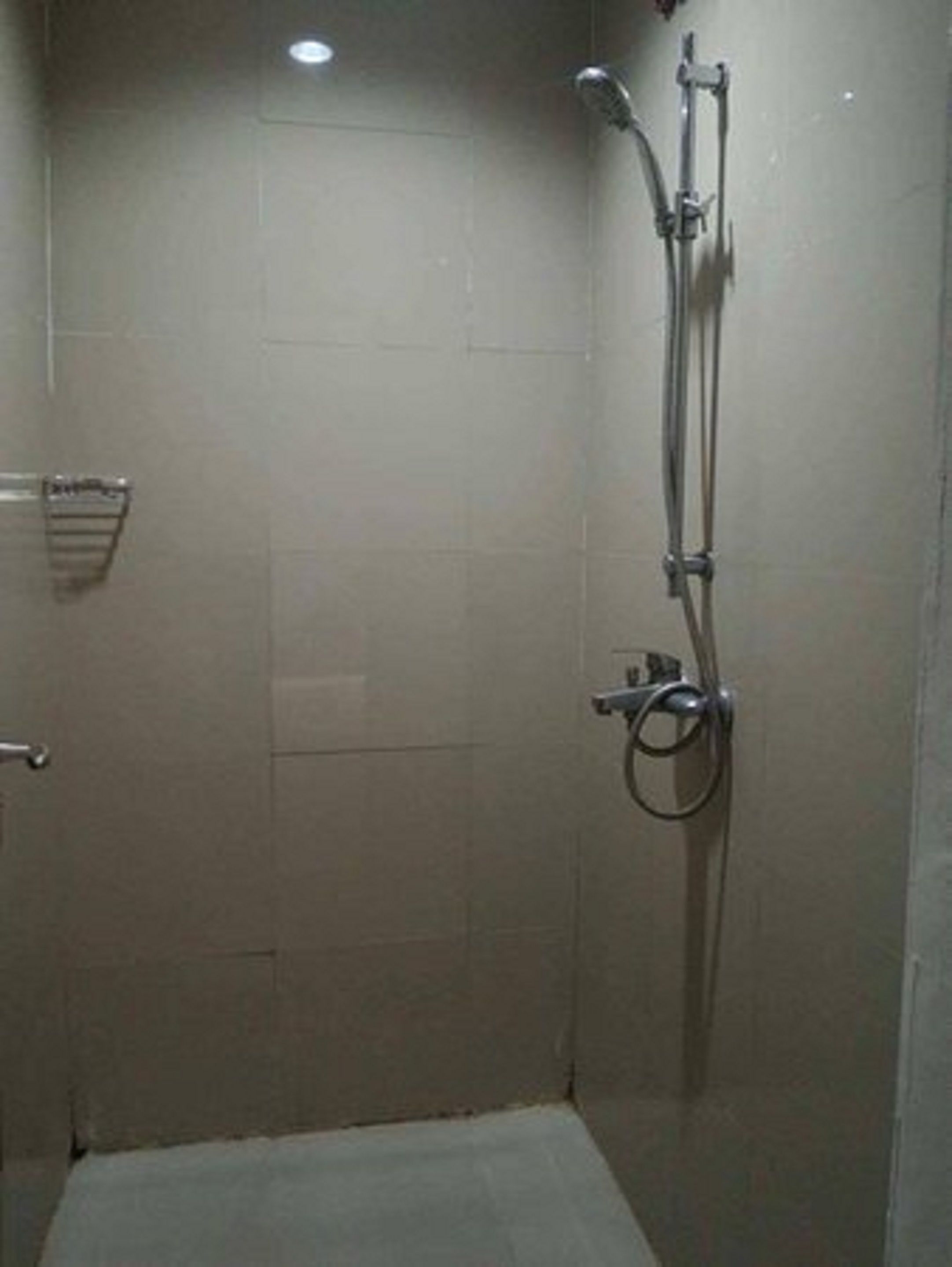 Zimmer (Barkada) | Dusche im Bad