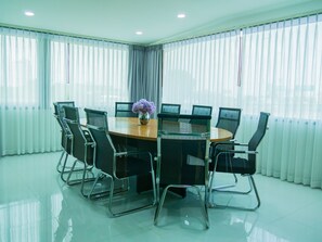 Meeting facility - The Kinn (Bangkok)