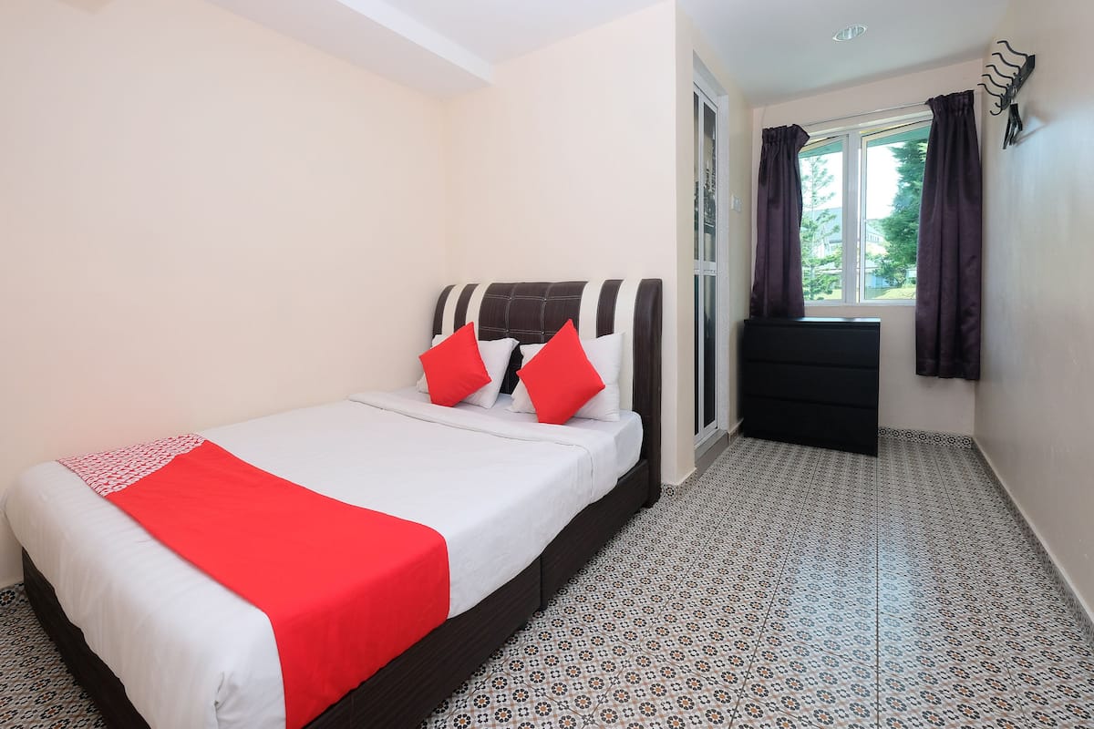 Standard Double Room | Ruang kerja komputer riba, Wi-fi percuma, cadar katil