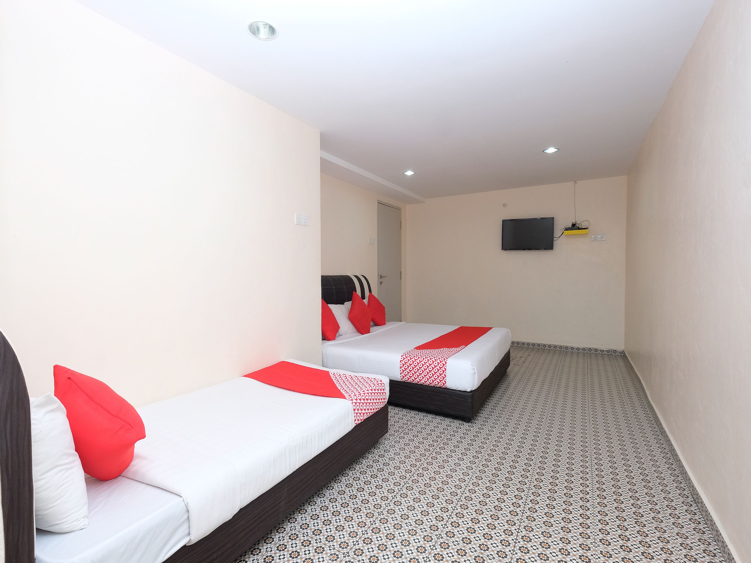 Superior Suite | Laptop workspace, free WiFi, bed sheets