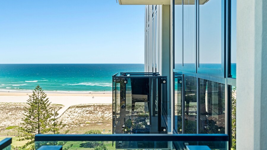 Iconic Kirra Beach Resort