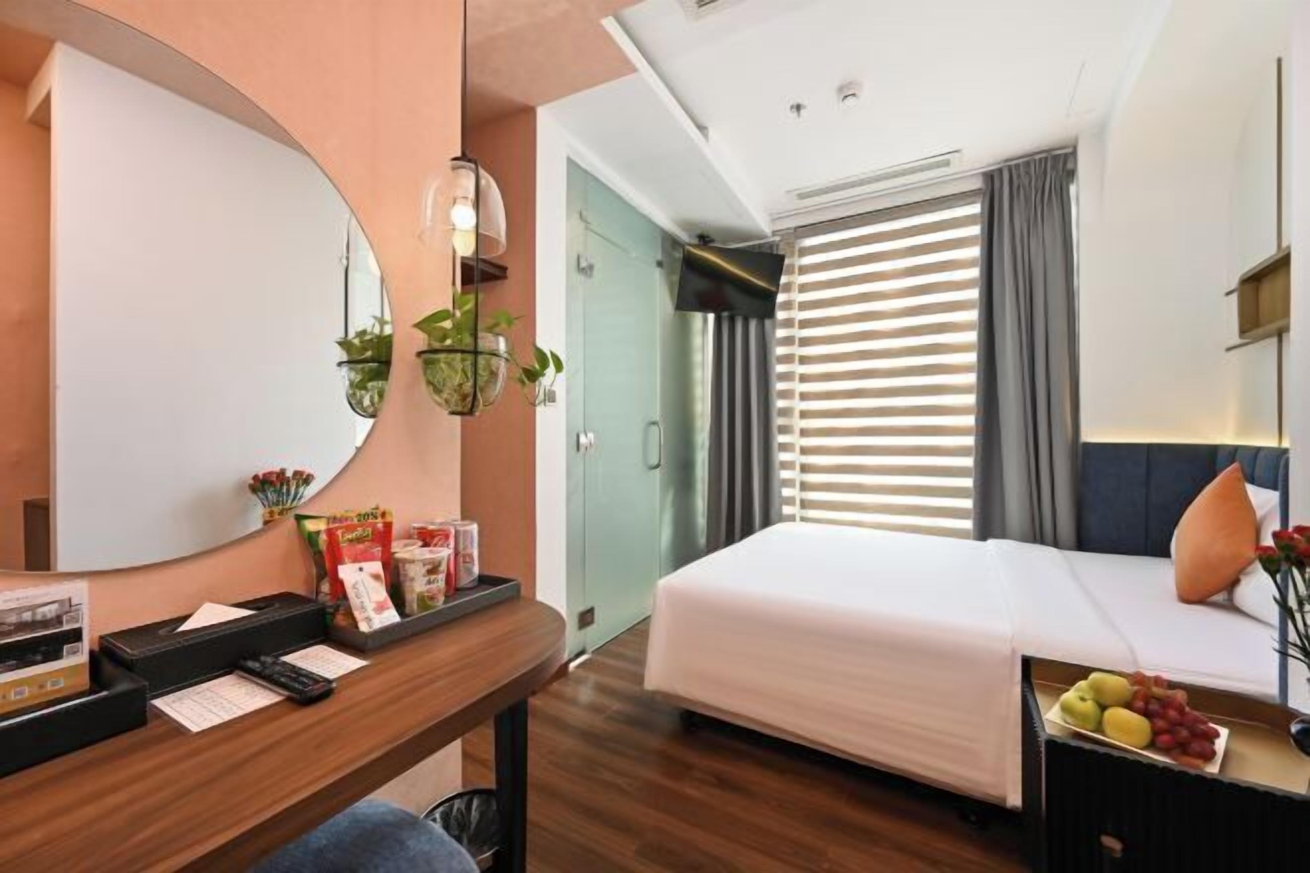 Minibar, caja de seguridad en la habitación, escritorio y wifi gratis 