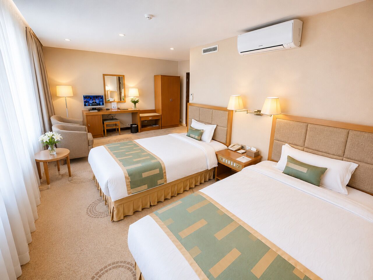 Standard Twin Room, City View | 1 bedroom, premium bedding, minibar, in-room safe