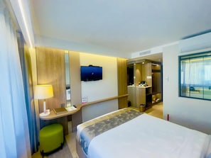 Kamar Single Ekonomi | 1 kamar tidur, seprai premium, minibar, dan brankas