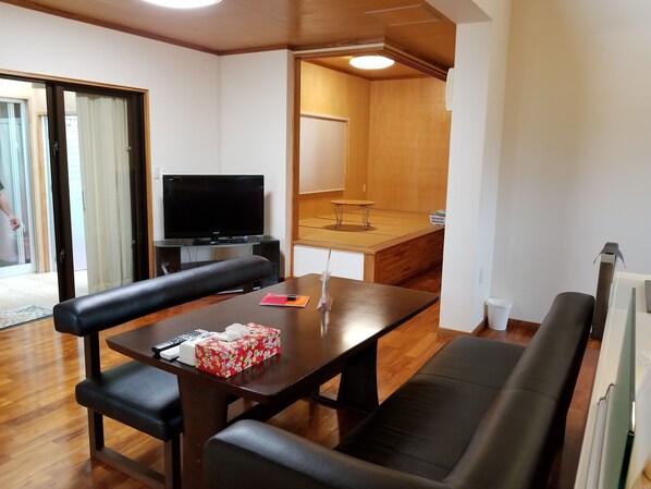 Casa (Private Vacation Home) | Servicio de comidas en la habitación