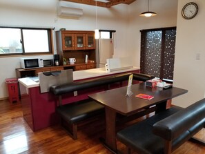 In-room dining - Kumaza (Miyakojima)