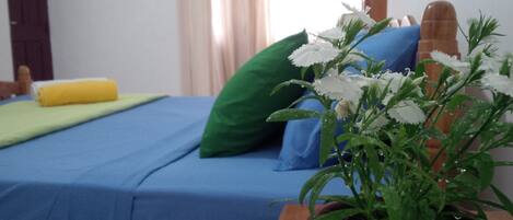 1 bedroom, premium bedding, in-room safe, desk