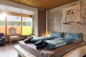 4 habitaciones, internet y ropa de cama 