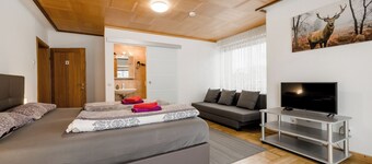 Lejlighed 1 | Kehlstein | 2-4 personer, 60 kvm, 2 soveværelser, køkken og terrasse