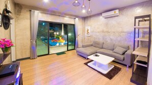 5 Bedrooms Villa | Living room | Smart TV - Home Black Sticky Rice (Hua Hin)