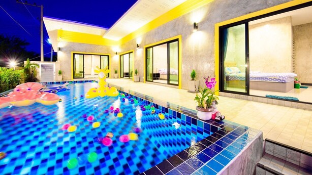 5 Bedrooms Villa | Terrace/patio - Home Black Sticky Rice (Hua Hin)