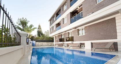 Atrium Apart Hotel
