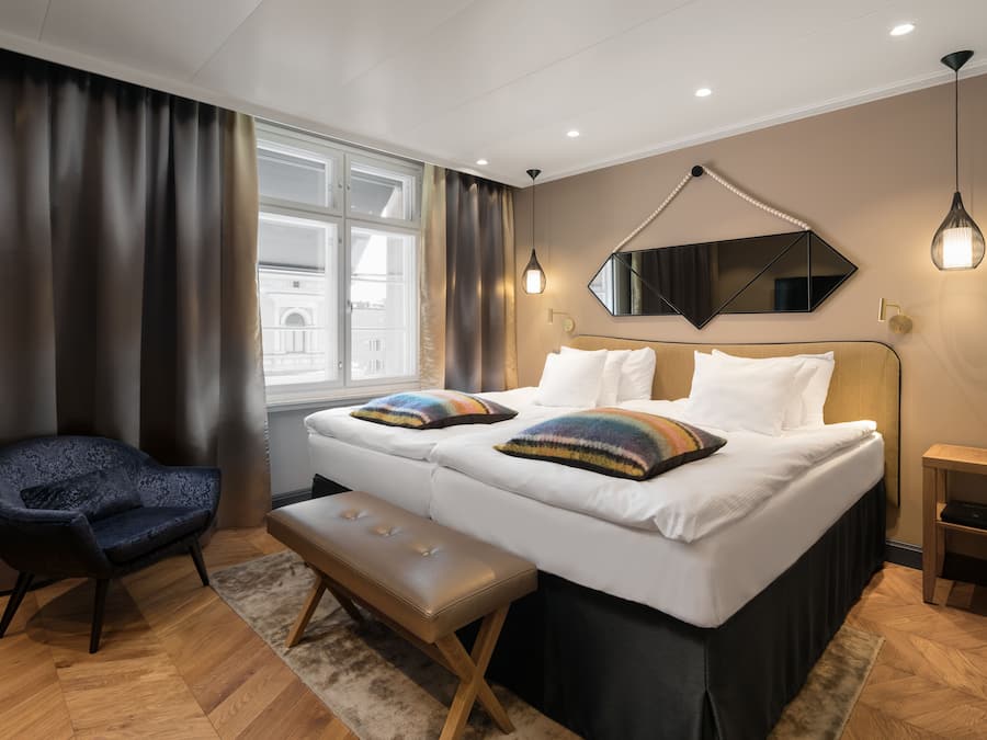 Premium bedding, minibar, in-room safe, blackout curtains