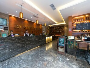 Lobby - James Joyce Coffetel Dongxiaonan (Guangzhou)