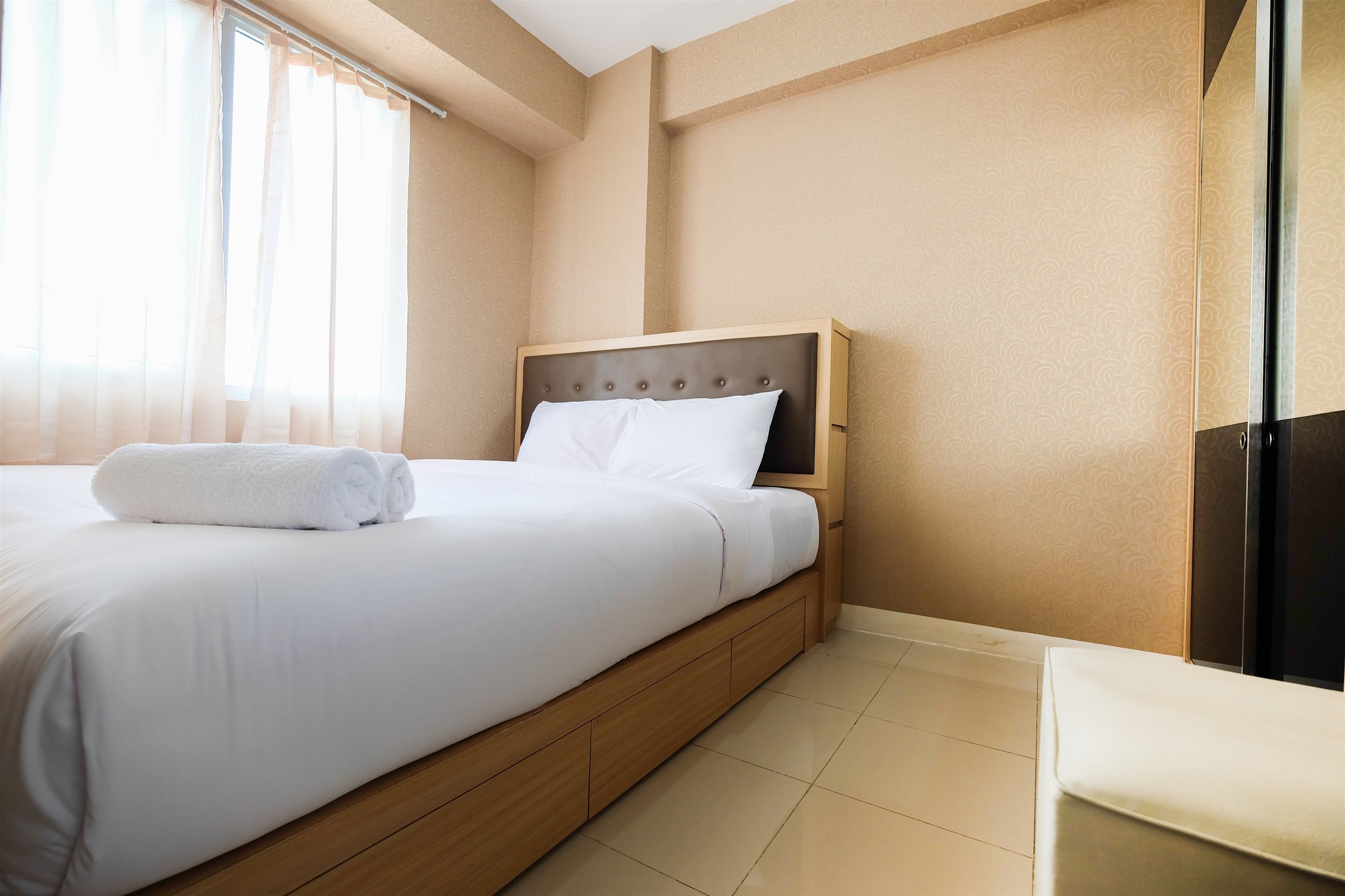 2 habitaciones, escritorio, wifi gratis y ropa de cama 